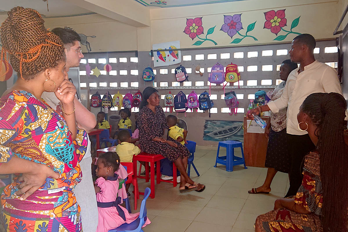 Ana-Nour, Les tatas de la classe maternelle des Victorieux à Lomé